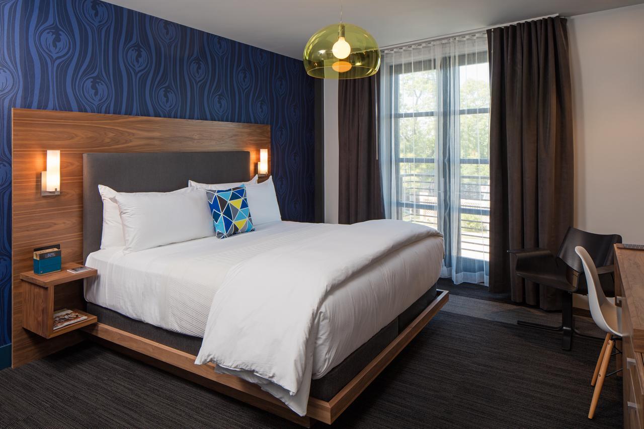 Hotel Eleven Austin Bagian luar foto