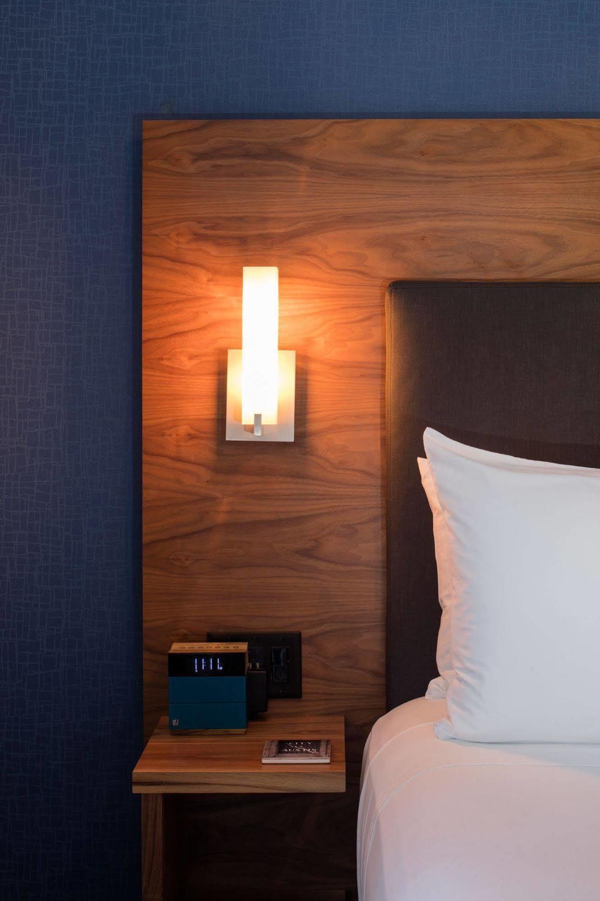 Hotel Eleven Austin Bagian luar foto
