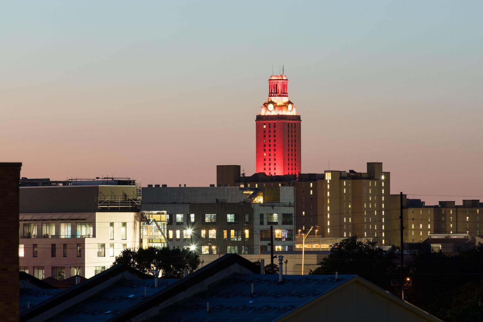 Hotel Eleven Austin Bagian luar foto